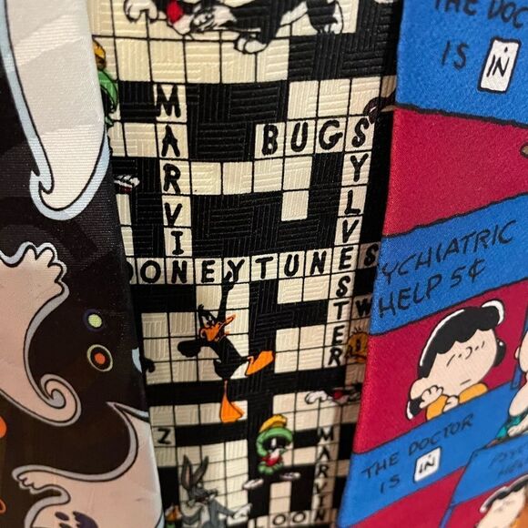Vintage Ties Peanuts Looney Tunes Halloween made in Korea - Picture 10 of 14